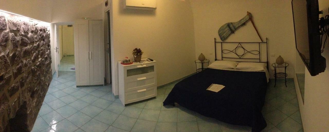 B&B La Grotta Marina Vico Equense Eksteriør bilde